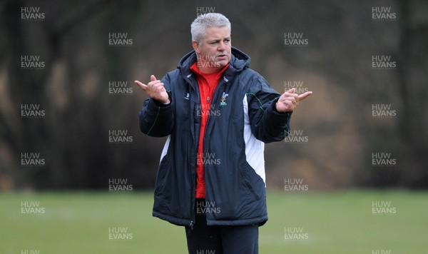04.02.10 - Wales Rugby Training -  Head coach Warren Gatland makes a point during training. 