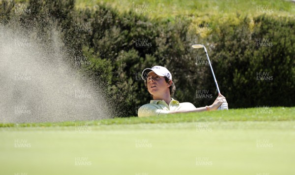 22.05.10... BMW PGA Championship - Rory McIlroy out off the green side bunker on day 3 at the 2010 BMW PGA Championship on the West Course, Wentworth Club, Virginia Water, Surrey 