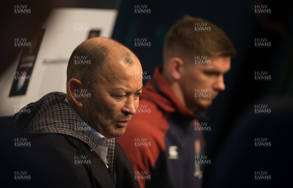 220120 - 2020 Guinness Six Nations Launch - England head coach Eddie Jones and captain Owen Farrell during the 2020 Guinness Six Nations Launch at Tobacco Dock, London