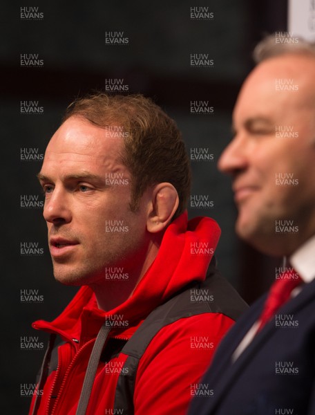 220120 - 2020 Guinness Six Nations Launch - Wales captain Alun Wyn Jones and head coach Wayne Pivac during the 2020 Guinness Six Nations Launch at Tobacco Dock, London