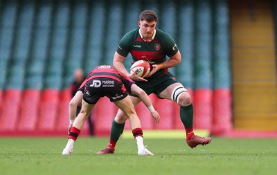 190426 - Aberavon Quins v Clwb Rygbi Cymry Caerdydd, Mens Division 2 Cup - Ifan Roberts of CRCC breaks away