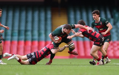 190426 - Aberavon Quins v Clwb Rygbi Cymry Caerdydd, Mens Division 2 Cup - Ifan Roberts of CRCC breaks away