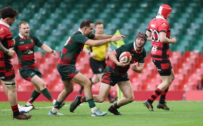 190426 - Aberavon Quins v Clwb Rygbi Cymry Caerdydd, Mens Division 2 Cup - Rhydian Williams of CRCC dives in to score try