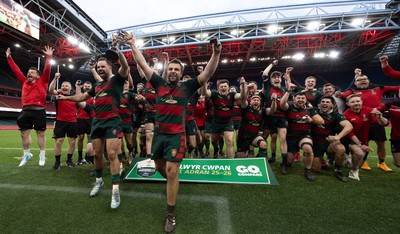 190426 - Aberavon Quins v Clwb Rygbi Cymry Caerdydd, Mens Division 2 Cup - Clwb Rygbi Cymry Caerdydd co captains, Cai Hayes and Harry Moyle lift the trophy with the team