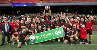 190426 - Aberavon Quins v Clwb Rygbi Cymry Caerdydd, Mens Division 2 Cup - Clwb Rygbi Cymry Caerdydd co captains, Cai Hayes and Harry Moyle lift the trophy with the team