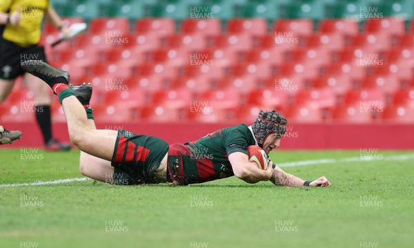 190426 - Aberavon Quins v Clwb Rygbi Cymry Caerdydd, Mens Division 2 Cup - Rhydian Williams of CRCC dives in to score try