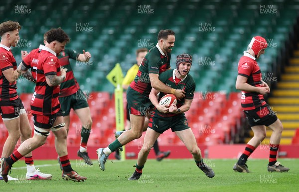 190426 - Aberavon Quins v Clwb Rygbi Cymry Caerdydd, Mens Division 2 Cup - Rhydian Williams of CRCC dives in to score try