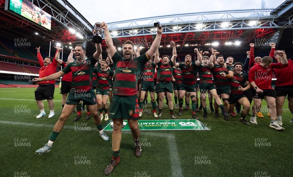 190426 - Aberavon Quins v Clwb Rygbi Cymry Caerdydd, Mens Division 2 Cup - Clwb Rygbi Cymry Caerdydd co captains, Cai Hayes and Harry Moyle lift the trophy with the team