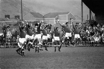 261088 - Aberavon v Western Samoa - Samoan Siva Tau 