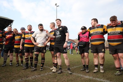 210326 - Abercrave v Dowlais - WRU Division One Semi Final - Abercrave team huddle