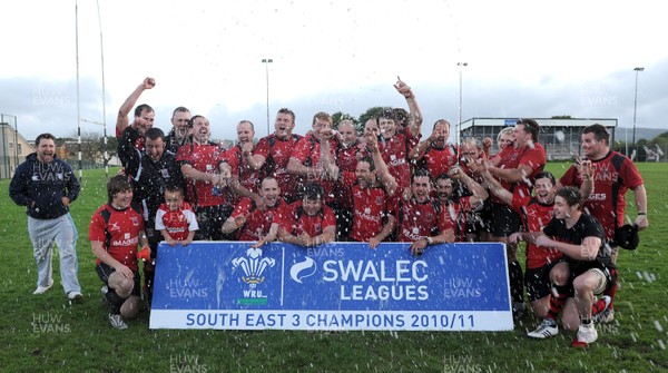 10.05.11 - Abercynon Receive SWALEC League 3 South East Trophy - Abercynon celebrate winning SWALEC League 3 South East. 