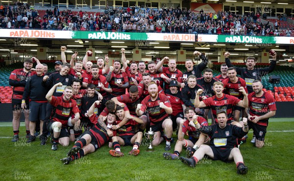 080423 - Aberdare v Morriston, WRU National Division 2 Cup Final - Morriston celebrate winning the WRU National Division 2 Cup Final