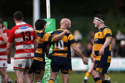 010526 - Aberdare v Ynysybwl - Mel Davies Cup Final - 