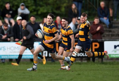 010526 - Aberdare v Ynysybwl - Mel Davies Cup Final - 