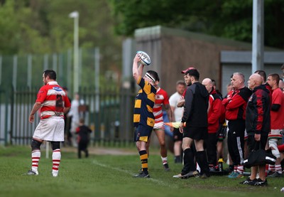 010526 - Aberdare v Ynysybwl - Mel Davies Cup Final - 