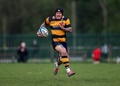 010526 - Aberdare v Ynysybwl - Mel Davies Cup Final - 