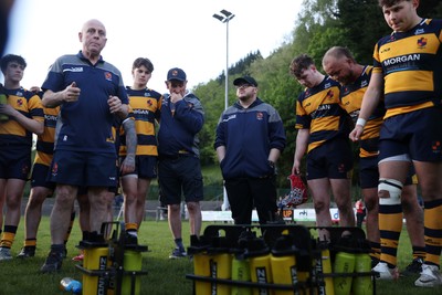 010526 - Aberdare v Ynysybwl - Mel Davies Cup Final - 