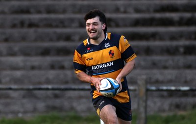 010526 - Aberdare v Ynysybwl - Mel Davies Cup Final - 