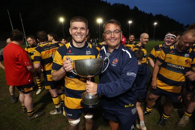 010526 - Aberdare v Ynysybwl - Mel Davies Cup Final - 