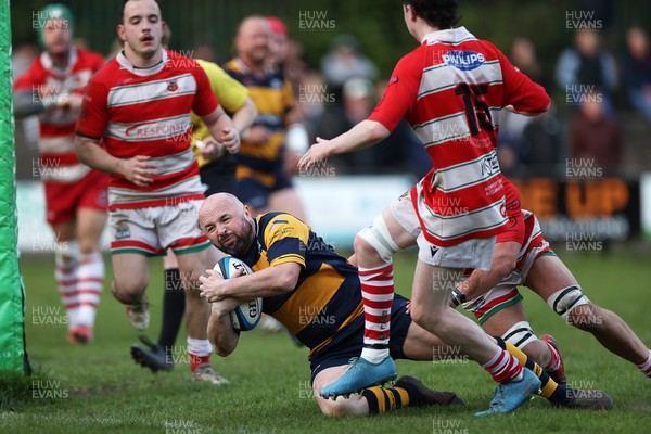 010526 - Aberdare v Ynysybwl - Mel Davies Cup Final - 