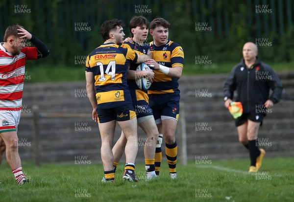 010526 - Aberdare v Ynysybwl - Mel Davies Cup Final - 