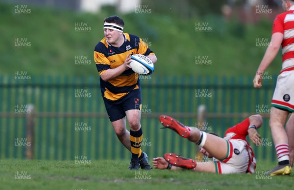 010526 - Aberdare v Ynysybwl - Mel Davies Cup Final - 
