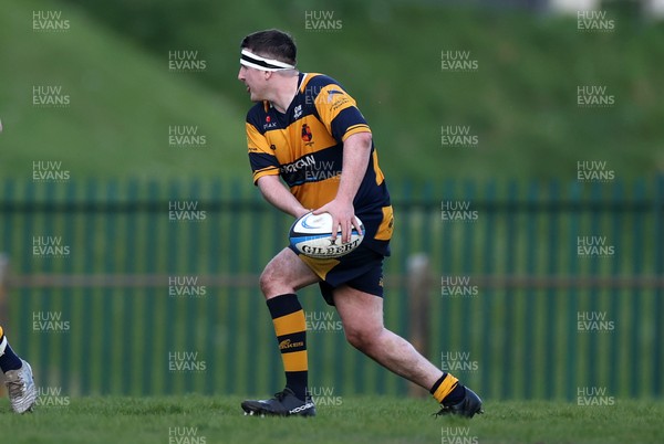 010526 - Aberdare v Ynysybwl - Mel Davies Cup Final - 