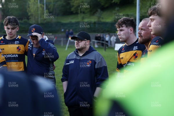 010526 - Aberdare v Ynysybwl - Mel Davies Cup Final - 