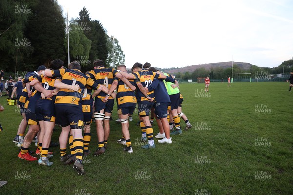 010526 - Aberdare v Ynysybwl - Mel Davies Cup Final - 