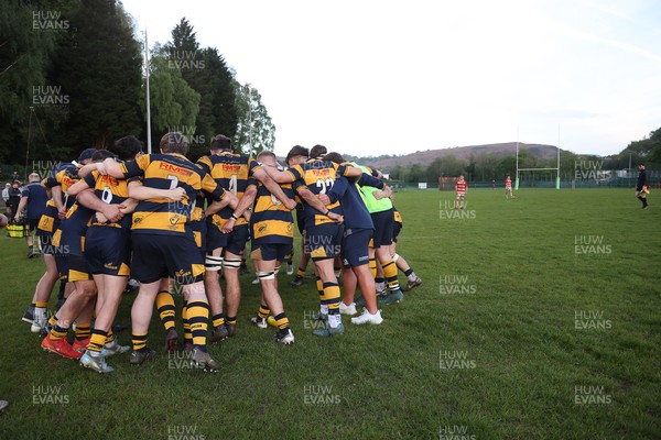 010526 - Aberdare v Ynysybwl - Mel Davies Cup Final - 