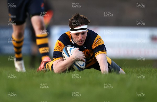 010526 - Aberdare v Ynysybwl - Mel Davies Cup Final - 