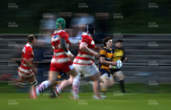 010526 - Aberdare v Ynysybwl - Mel Davies Cup Final - 
