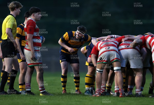 010526 - Aberdare v Ynysybwl - Mel Davies Cup Final - 