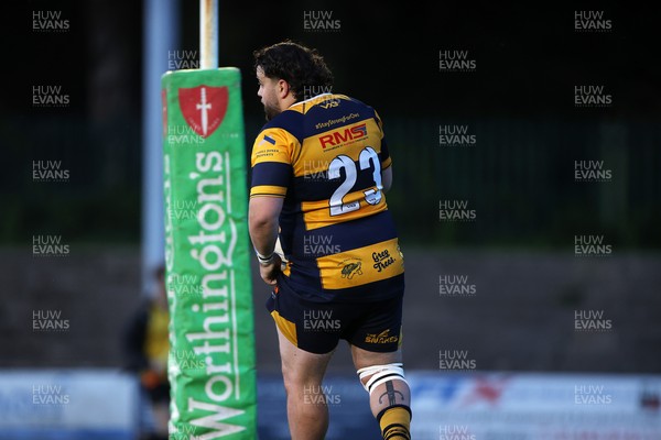 010526 - Aberdare v Ynysybwl - Mel Davies Cup Final - 