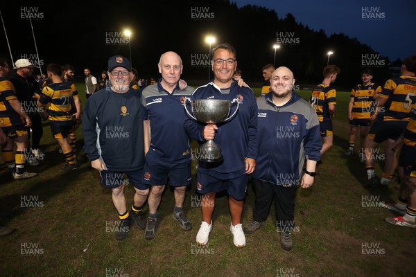 010526 - Aberdare v Ynysybwl - Mel Davies Cup Final - 