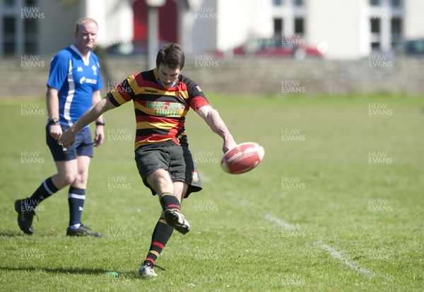 270413 - Abergele v Denbigh, SWALEC League 2 North -Abergele (green) take on Denbigh RFC in the Swalec League 2 North 