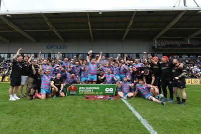 110525 - Aberteifi RFC v Newport Saracens - Mens Division 3 Cup Final - Newport Saracens celebrate lifting the trophy at full time