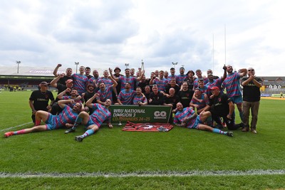 110525 - Aberteifi RFC v Newport Saracens - Mens Division 3 Cup Final - Newport Saracens celebrate lifting the trophy at full time
