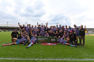 110525 - Aberteifi RFC v Newport Saracens - Mens Division 3 Cup Final - Newport Saracens celebrate lifting the trophy at full time