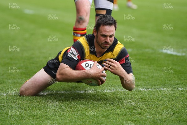 110525 - Aberteifi RFC v Newport Saracens - Mens Division 3 Cup Final - Llyr Jones of Aberteifi scores a try