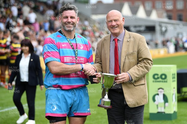 110525 - Aberteifi RFC v Newport Saracens - Mens Division 3 Cup Final - Newport Saracens celebrate lifting the trophy at full time