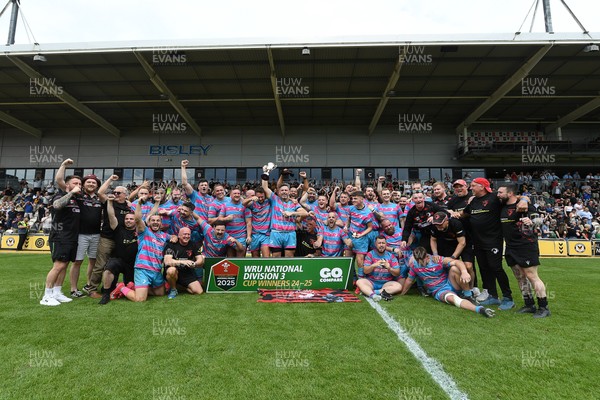110525 - Aberteifi RFC v Newport Saracens - Mens Division 3 Cup Final - Newport Saracens celebrate lifting the trophy at full time
