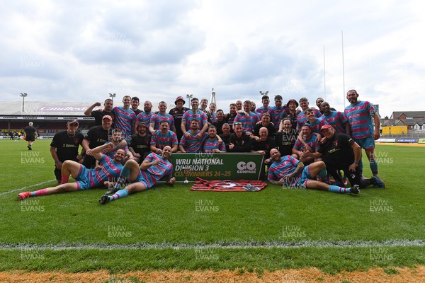 110525 - Aberteifi RFC v Newport Saracens - Mens Division 3 Cup Final - Newport Saracens celebrate lifting the trophy at full time