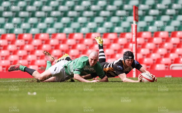 080423 - Abertillery BG v Vardre, WRU National Division 3 Cup Final - Richard Brunton of Vardre wins the race to touch the ball down for the try