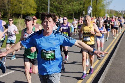 190426 - ABP Newport Marathon - International Sports Village Photo by Andrew Higgins