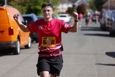 190426 - ABP Newport Marathon - International Sports Village Photo by Andrew Higgins