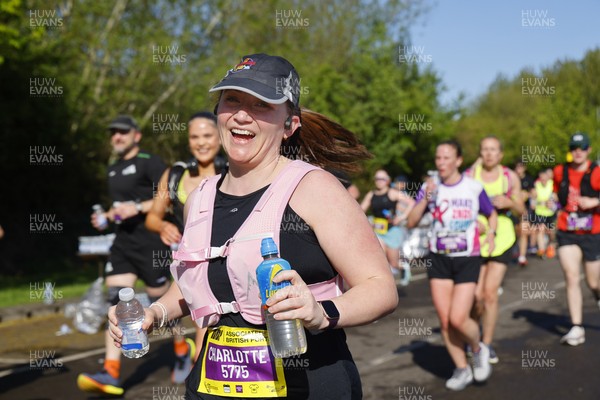 190426 - ABP Newport Marathon - International Sports Village Photo by Andrew Higgins
