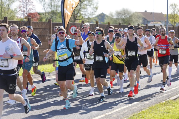 190426 - ABP Newport Marathon - International Sports Village Photo by Andrew Higgins