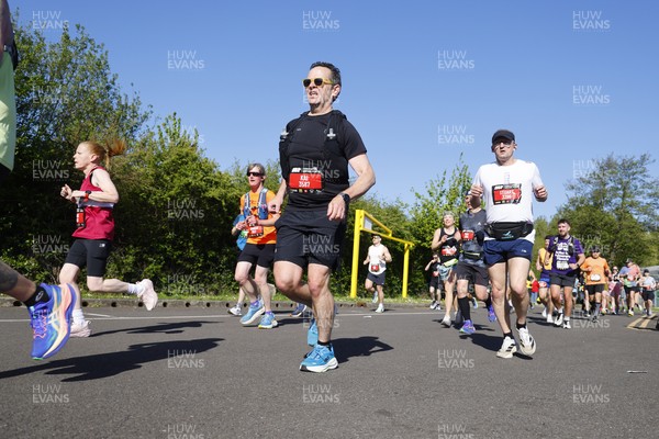 190426 - ABP Newport Marathon - International Sports Village Photo by Andrew Higgins