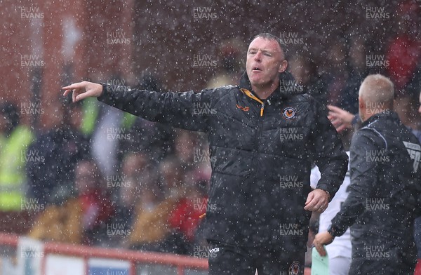 050823 - Accrington Stanley v Newport County - Sky Bet League 2 - Manager Graham Coughlan of Newport County directs players